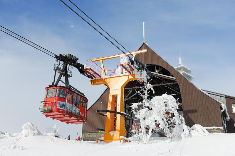 Fichtelberg-Schwebebahn im Winter